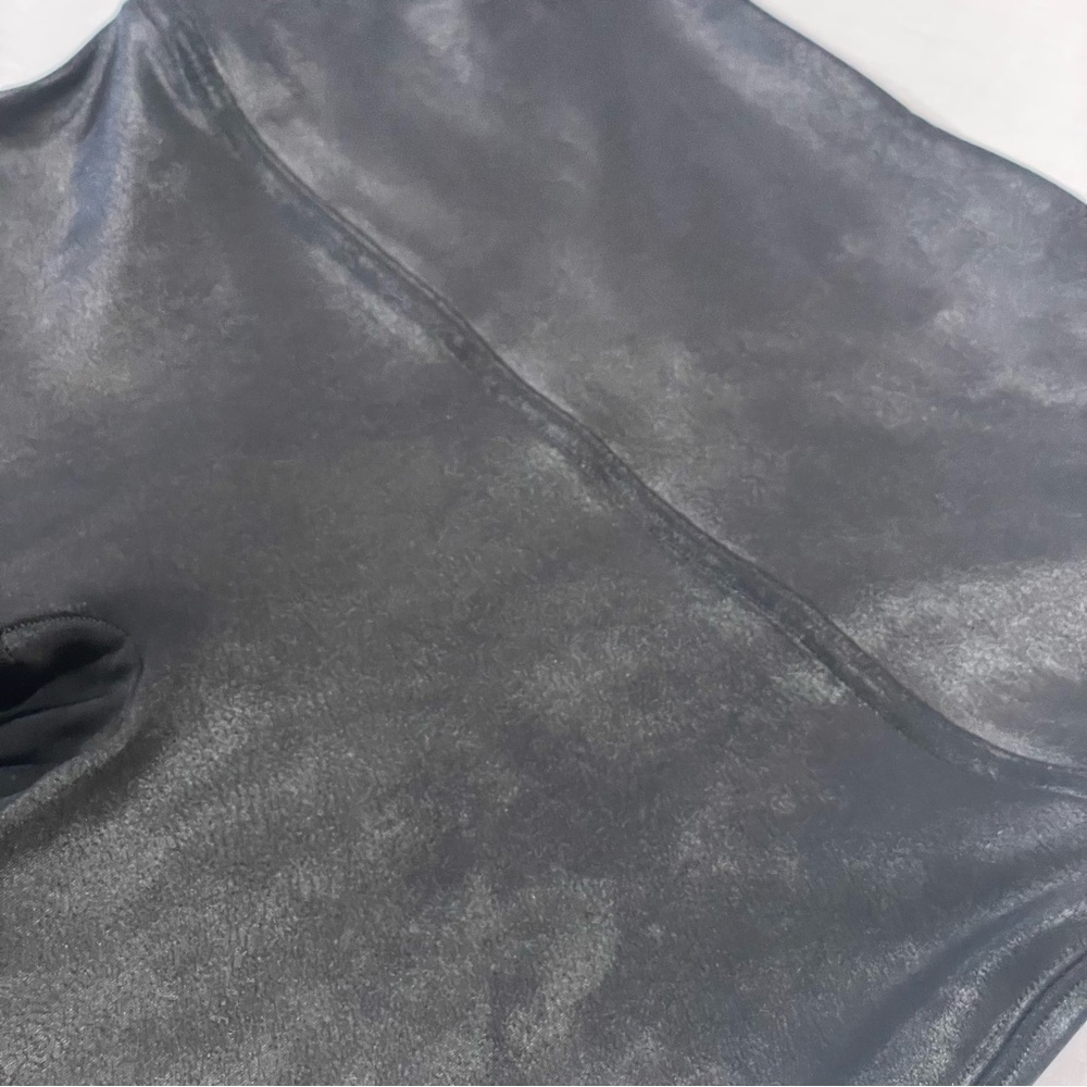 SPANX Faux Leather Leggings, Black, Small, Compression Slimming - Picture 8 of 9